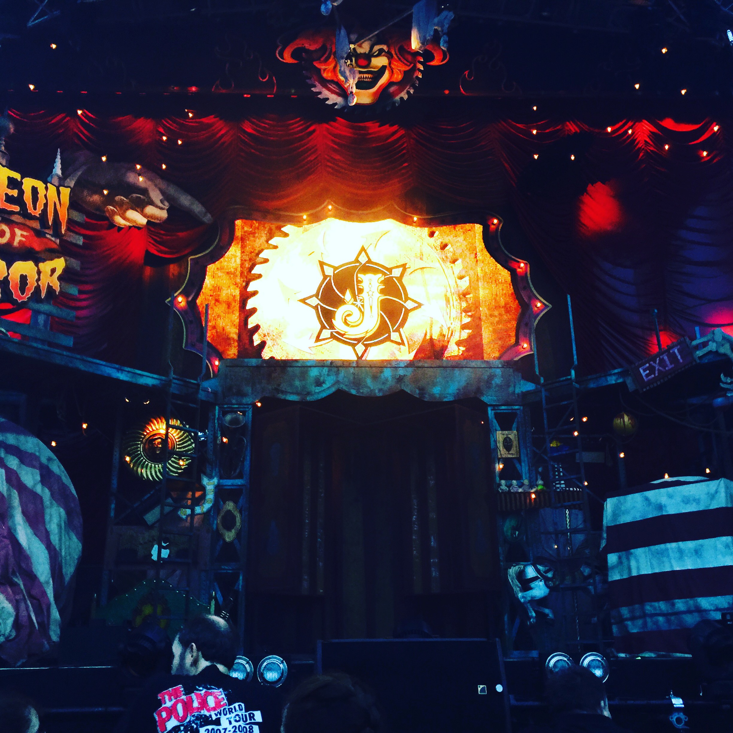 HHN 2015 Dungeon of Terror stage