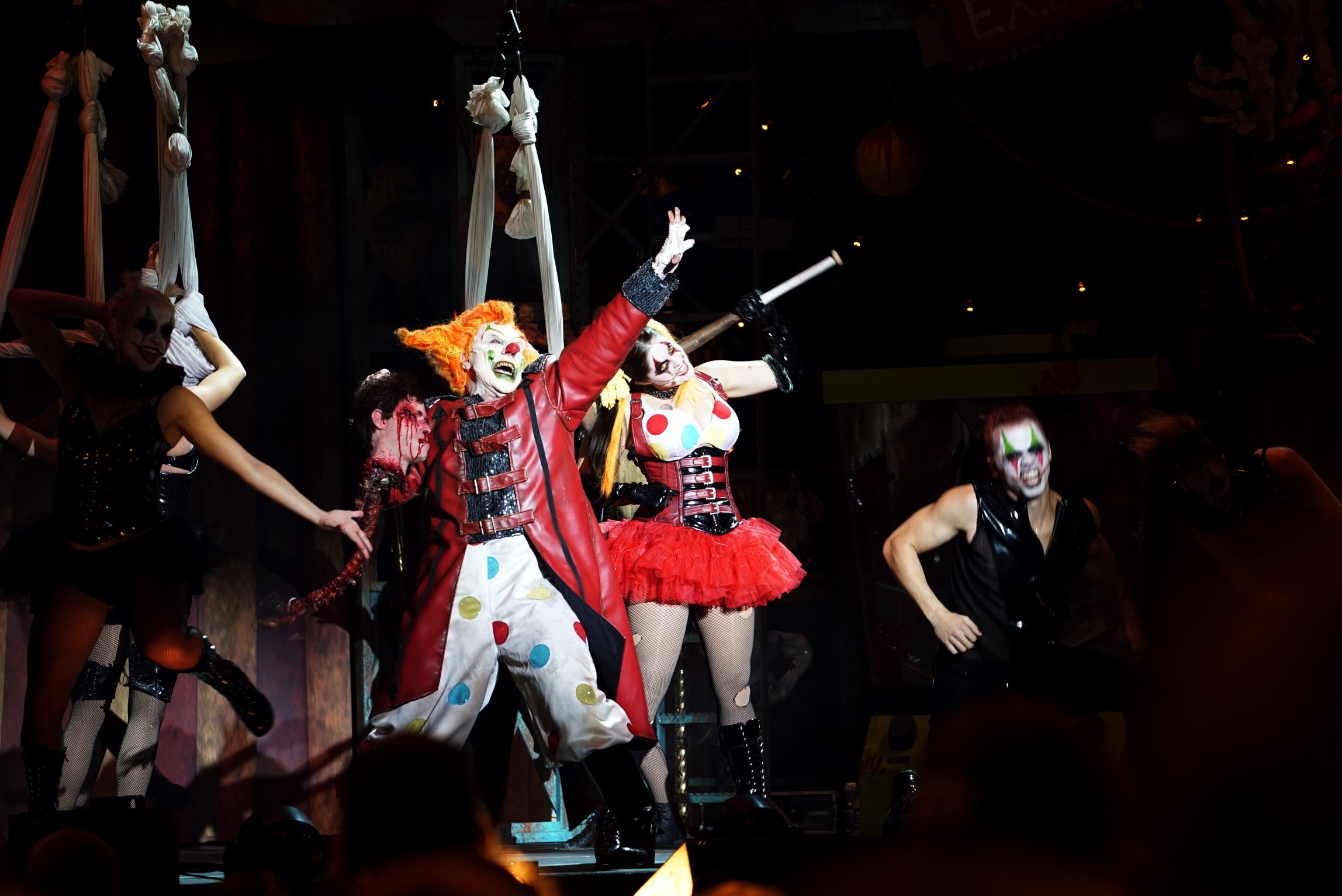 HHN 2015 full cast on stage