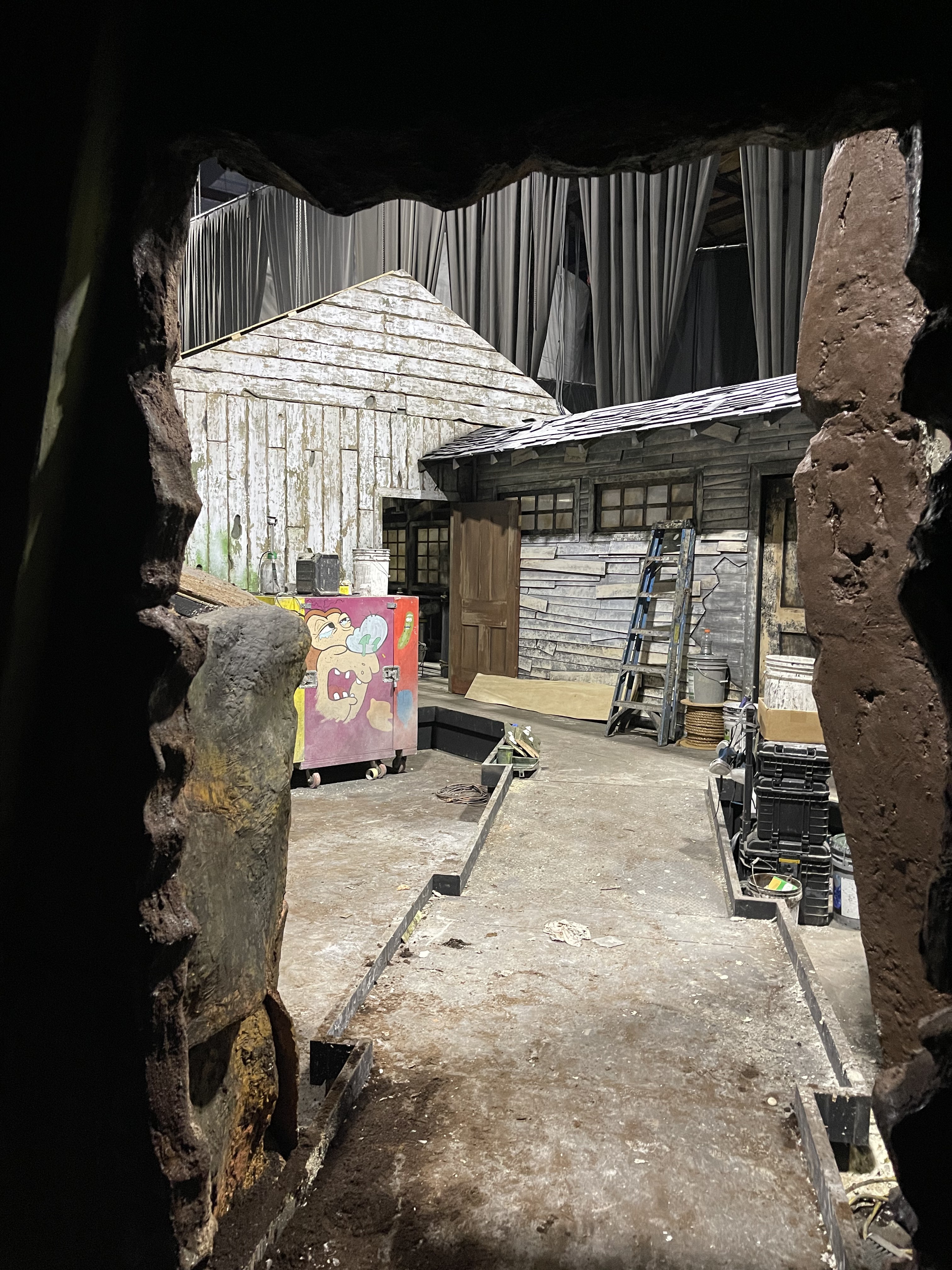 Universal 2022 event decor