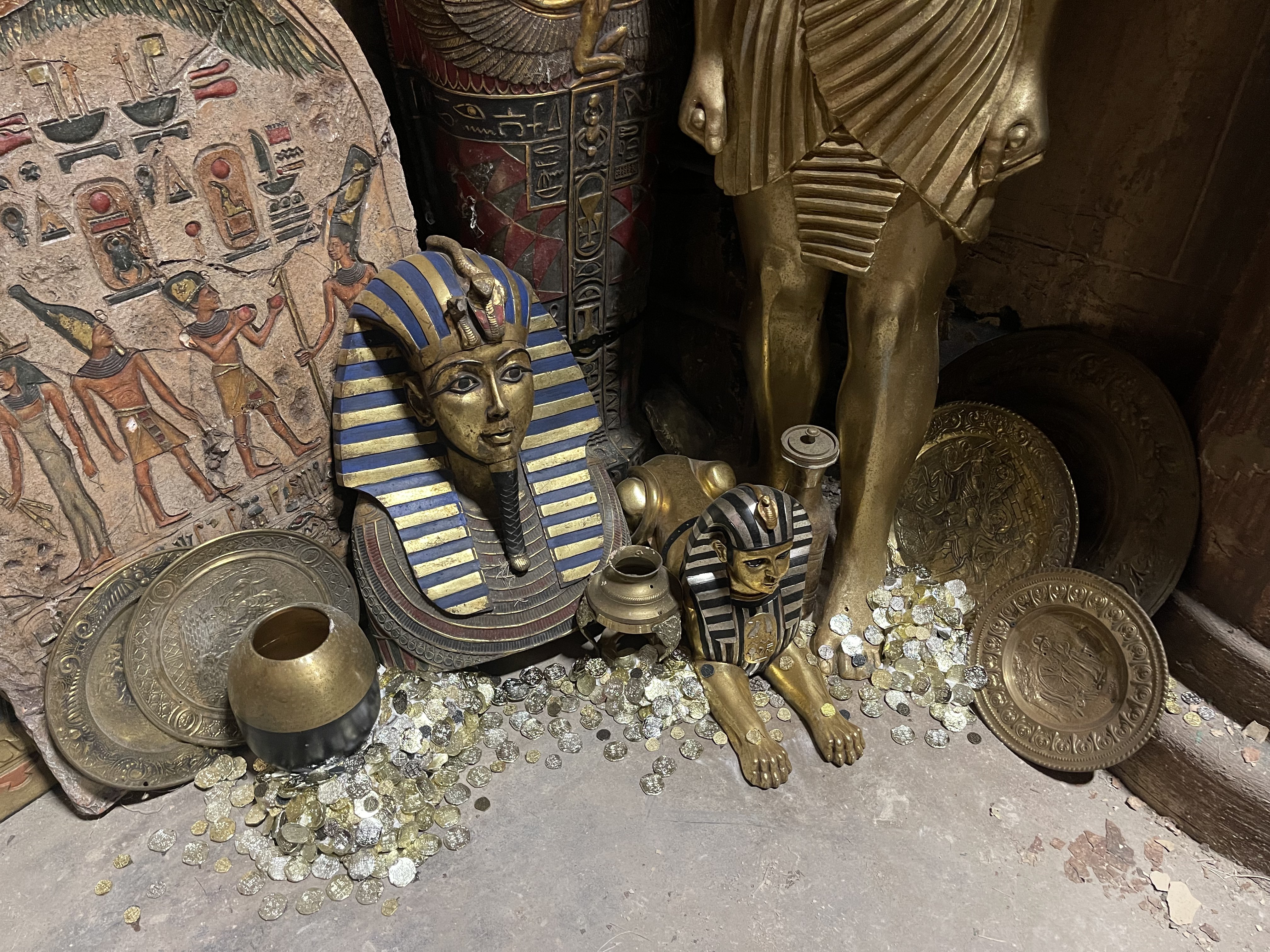 Universal 2022 event decor